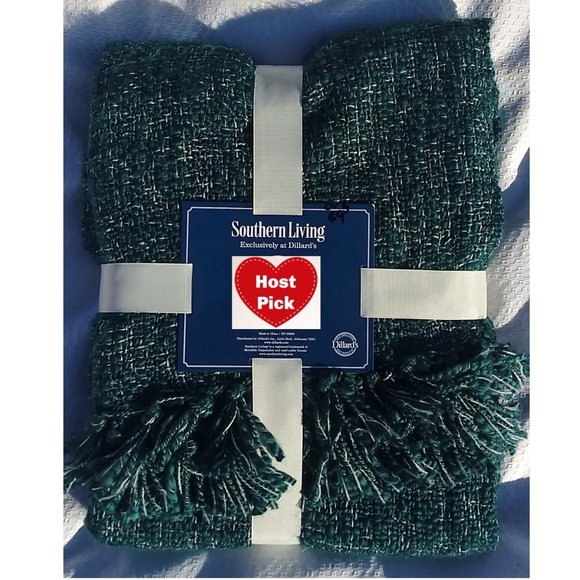 Southern Living Berkley Throw - Green - Picture 1 of 3